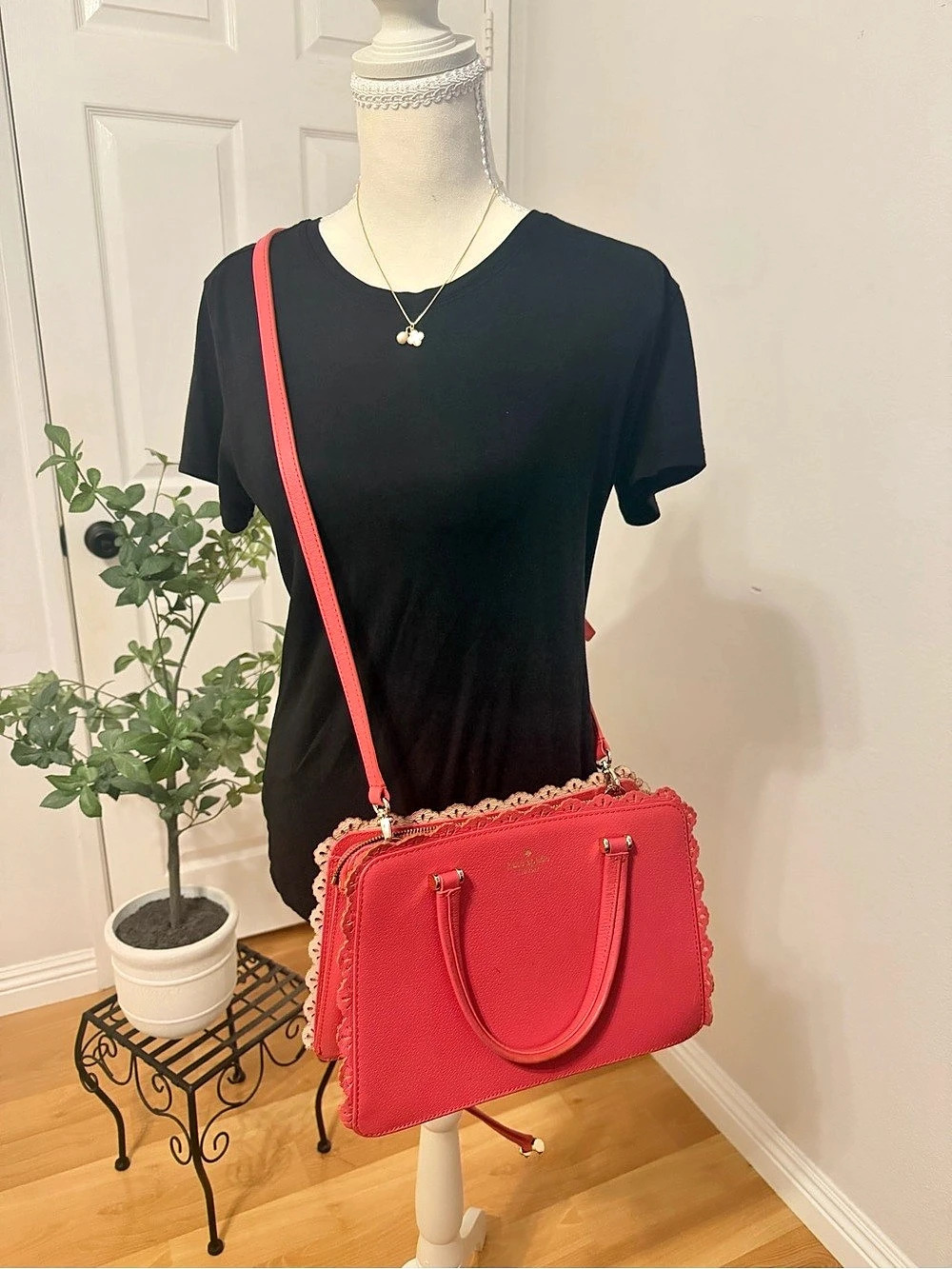 kate spade Scalloped Satchel in Pink